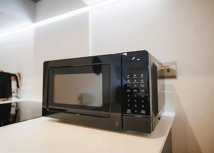 Διαμέρισμα 2 Bed Flat Centre - Balcony, Free Parking & Darts *